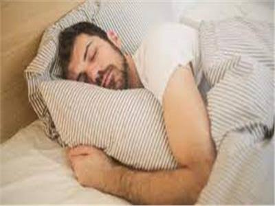 كم مرة نحلم أثناء النوم؟ ولماذا ننسى معظم أحلامنا؟