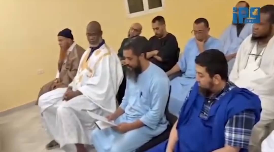 14 سجينا سلفيا يجددون التوبة ويتعهدون بالحفاظ على أمن البلاد